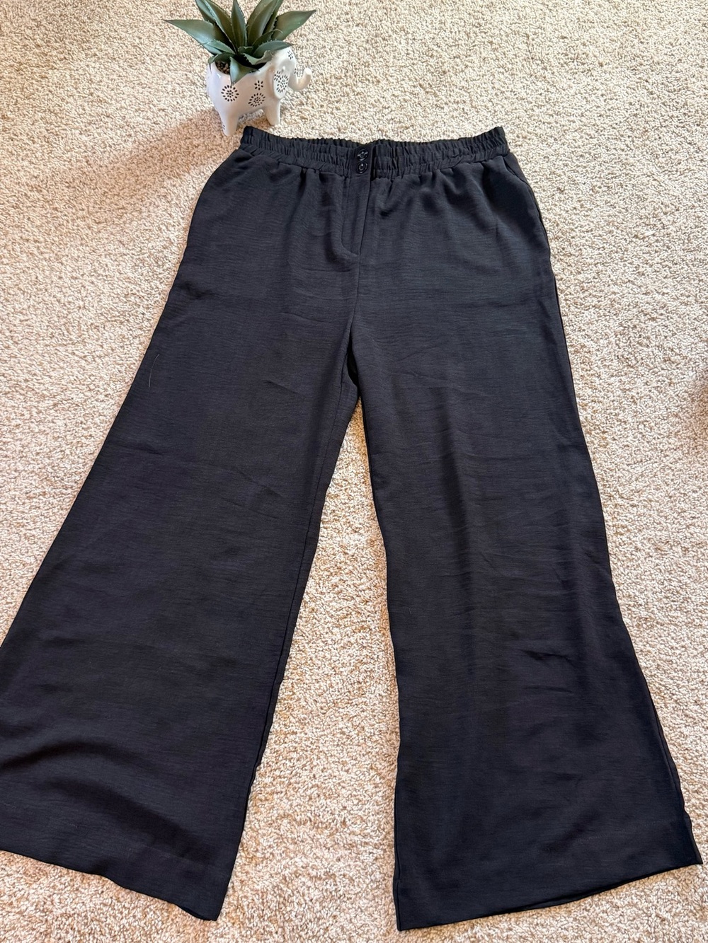 Womens NWOT Black Wide-Leg Pull-On Pants Lightweight XL
